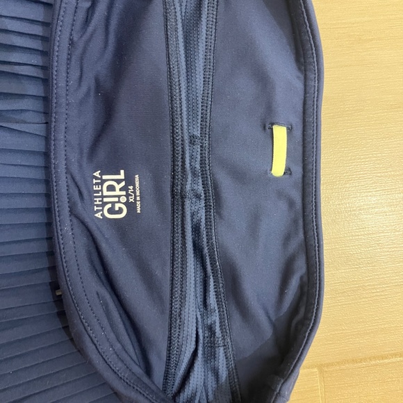 Athleta Girl Skort, Tennis Skirt, Pleated Back, Navy, Girls 14/XL or Women's S/M - Picture 4 of 8